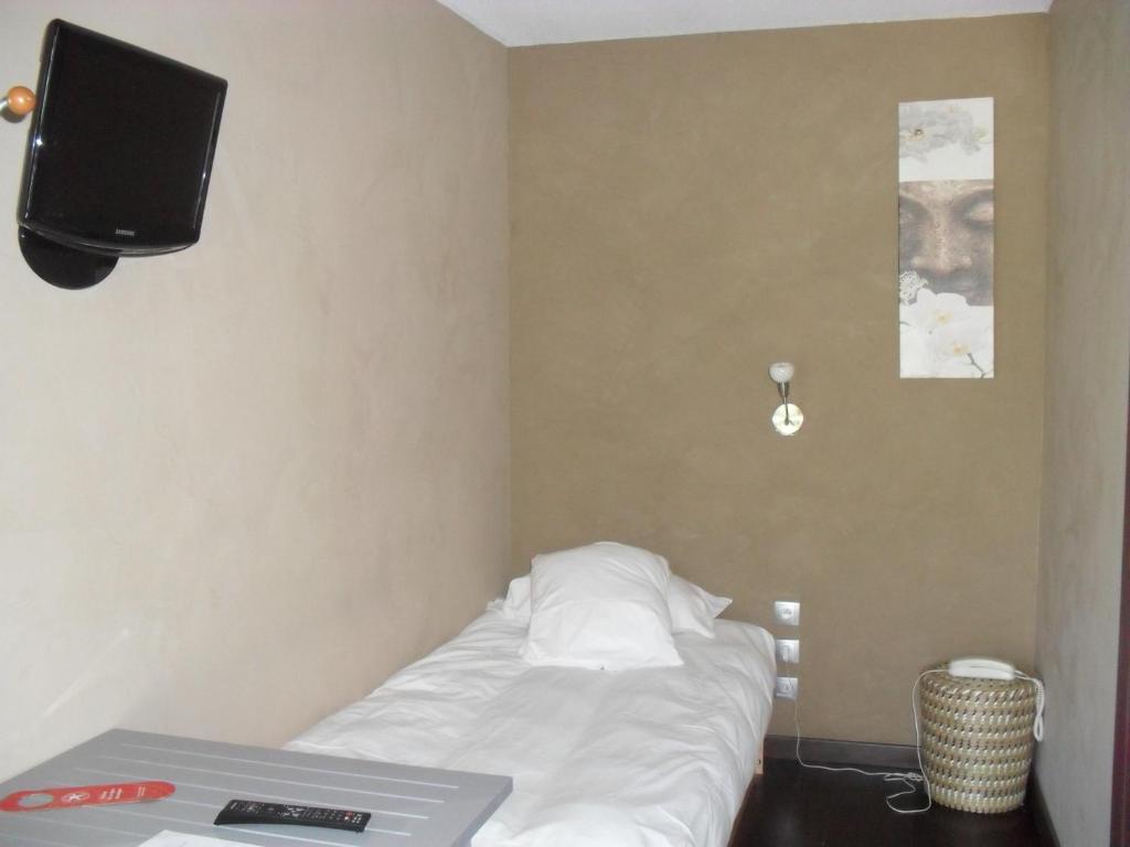 Hotel Evan Lempdes sur Allagnon Cameră foto