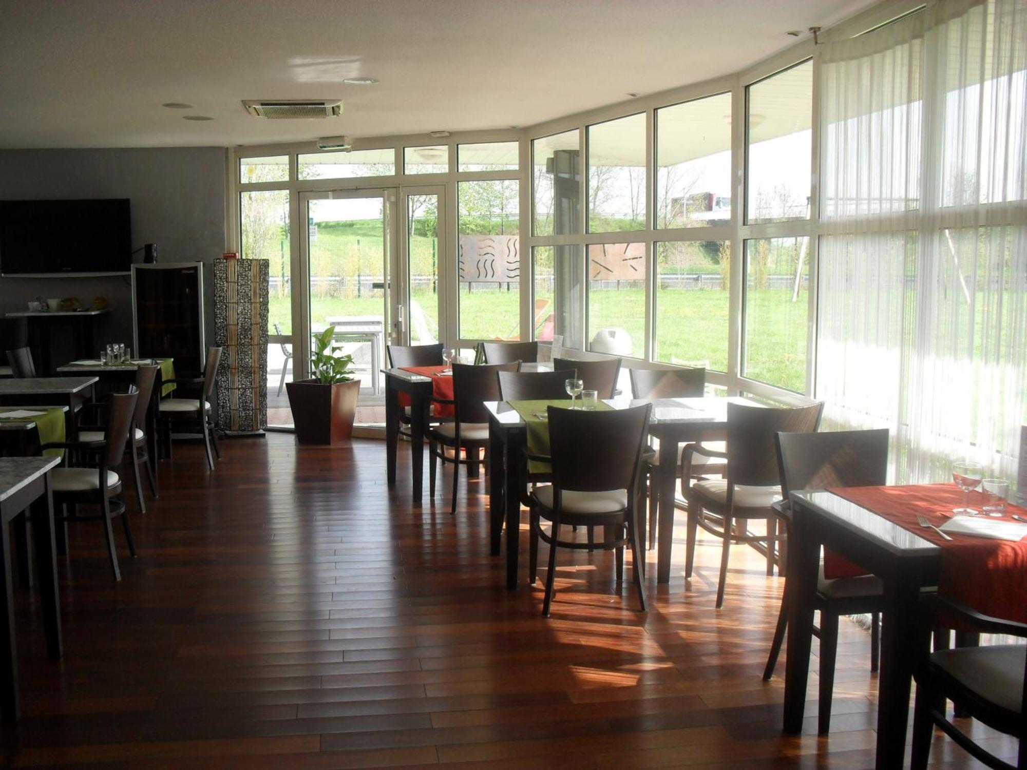 Hotel Evan Lempdes sur Allagnon Exterior foto